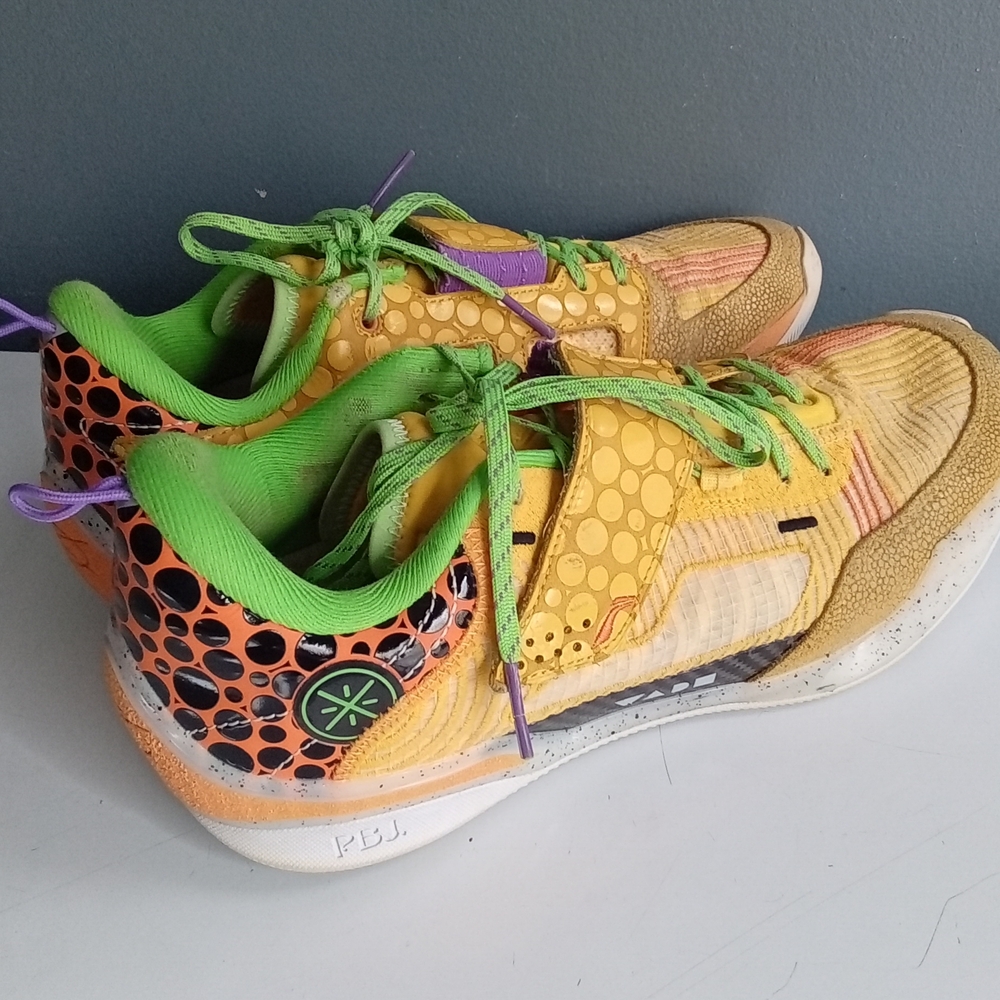 Wade All City 11 PBJ Basketball Shoes Yellow Green Orange Men's Size